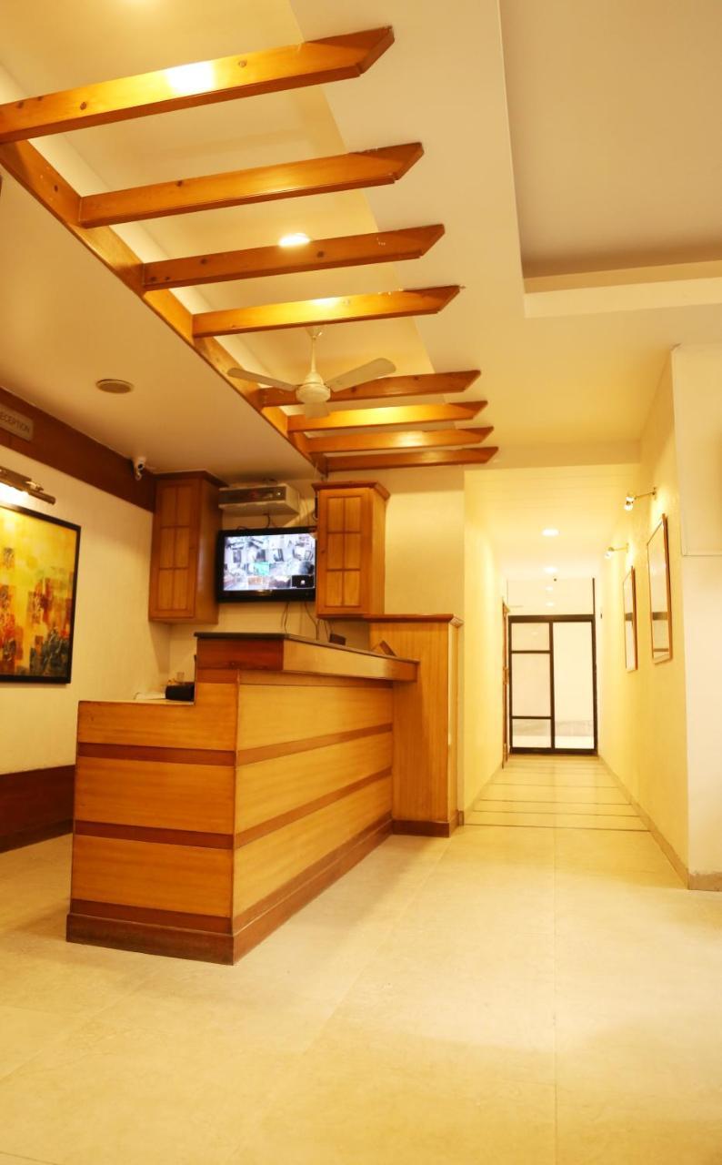 Hotel H26 Chandīgarh Exterior foto